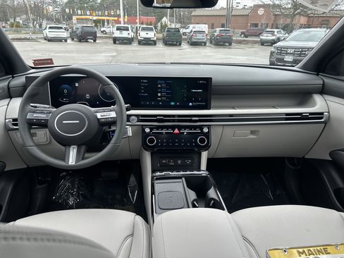 New 2026 Hyundai Tucson Limited AWD/4WD image 3