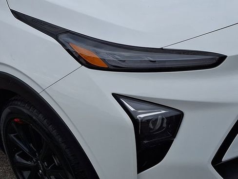 Used 2023 Chevrolet Bolt EUV Premier w/ Sun & Sound Package image 11