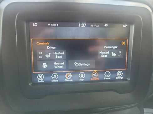 Used 2021 Jeep Renegade Latitude w/ Convenience Group image 11