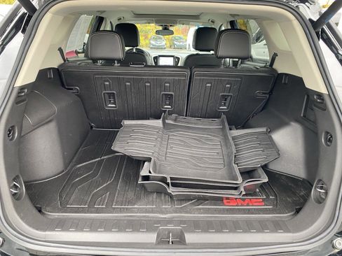 Used 2022 GMC Terrain Denali w/ LPO, Floor Liner Package image 14