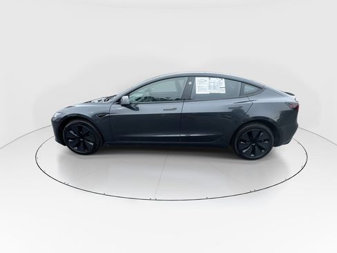 Used 2025 Tesla Model 3 Long Range image 5