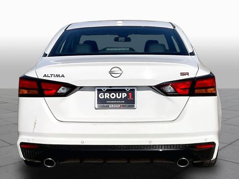 Used 2024 Nissan Altima 2.5 SR FWD image 5