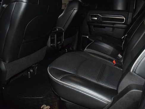 Used 2023 RAM 2500 Laramie w/ Night Edition image 43