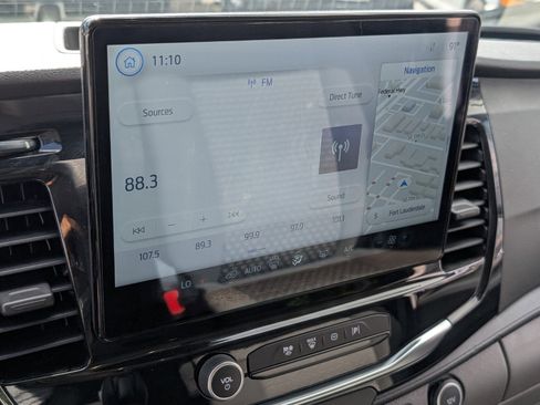 Used 2023 Ford Transit 350 XLT image 22