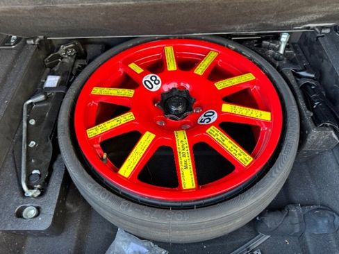 Used 2017 Porsche Macan S image 42