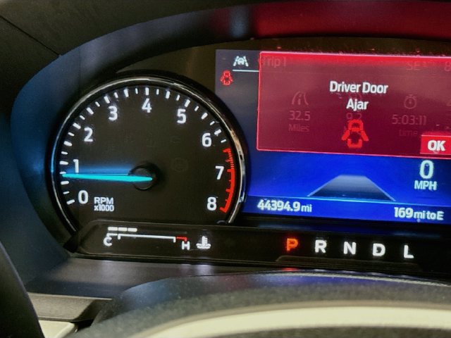 Used 2022 Ford Explorer XLT AWD/4WD image 12