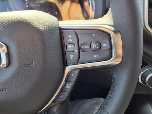 Used 2025 RAM 1500 Big Horn AWD/4WD image 13