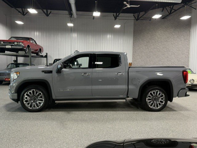 Certified 2024 GMC Sierra 1500 Denali Ultimate AWD/4WD image 2