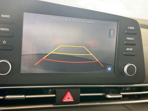 Used 2023 Hyundai Elantra SEL w/ Cargo Package FWD image 13