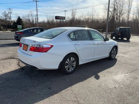 Used 2015 Honda Accord LX image 8
