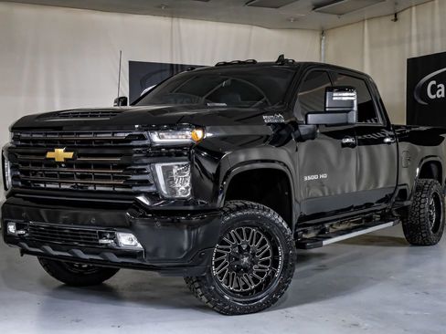 Used 2022 Chevrolet Silverado 3500 High Country w/ Z71 Off-Road Package image 5
