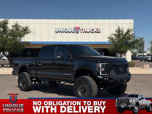 Used 2022 Ford F250 Lariat w/ Black Appearance Package AWD/4WD image 3