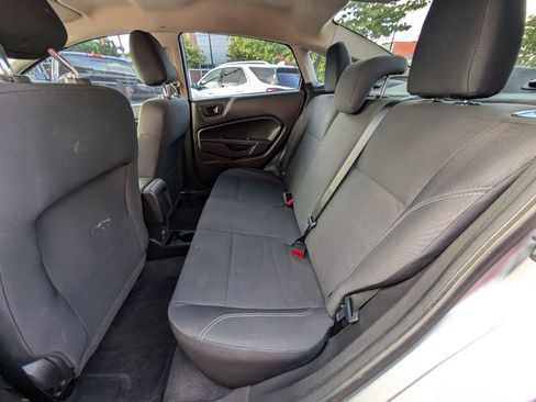 Used 2018 Ford Fiesta SE image 17