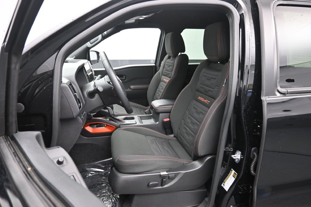 Used 2026 Nissan Frontier PRO-4X AWD/4WD image 19