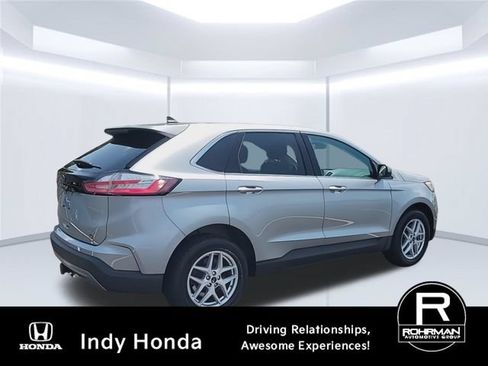 Used 2024 Ford Edge SEL w/ Convenience Package AWD/4WD image 10
