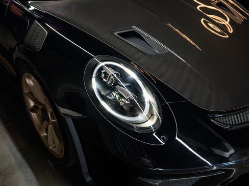 Used 2019 Porsche 911 GT3 RS w/ Weissach Package RWD image 13
