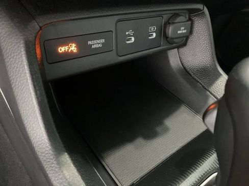 Certified 2025 Honda Civic Sport image 12