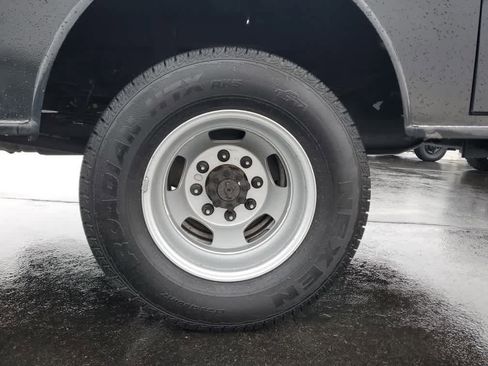 Used 2024 RAM 3500 Tradesman w/ Max Tow Package image 7