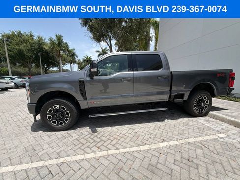 Used 2025 Ford F250 Platinum AWD/4WD image 4