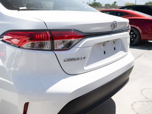 Used 2024 Toyota Corolla LE FWD image 9