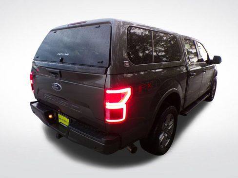 Used 2018 Ford F150 Lariat w/ Equipment Group 502A Luxury AWD/4WD image 6