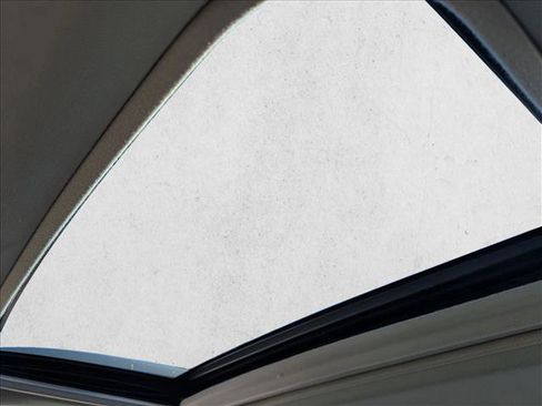 Used 2017 Toyota RAV4 XLE image 16