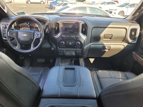 Used 2019 Chevrolet Silverado 1500 High Country image 15