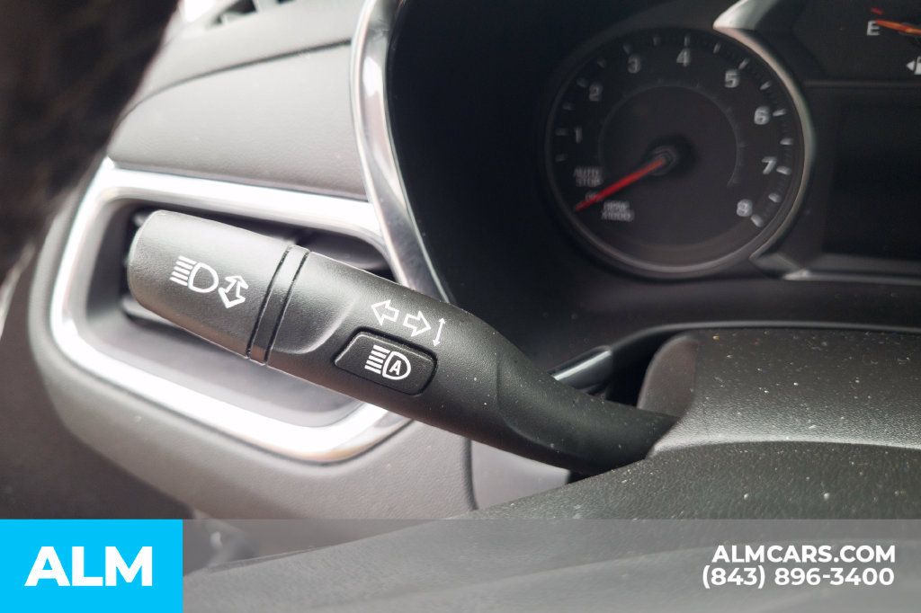 Used 2024 Chevrolet Equinox LT FWD image 14
