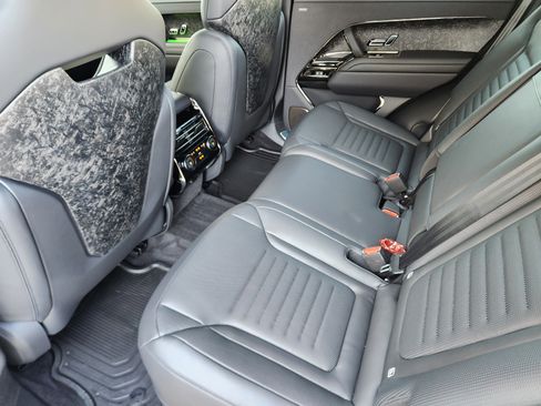 New 2026 Land Rover Range Rover Sport SV image 28