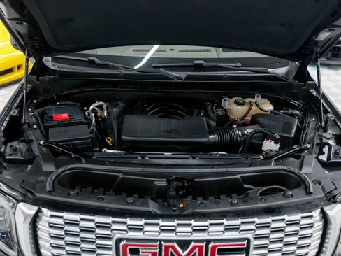 Used 2023 GMC Yukon XL Denali AWD/4WD image 91