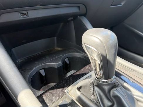Used 2021 MAZDA MAZDA3 s FWD image 30
