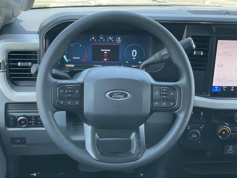 New 2026 Ford F250 XLT w/ XLT Premium Package AWD/4WD image 7