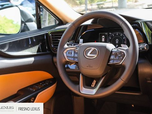 New 2026 Lexus NX 350 AWD image 18
