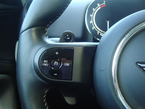 Used 2022 MINI Cooper Countryman S w/ Premium Package image 39