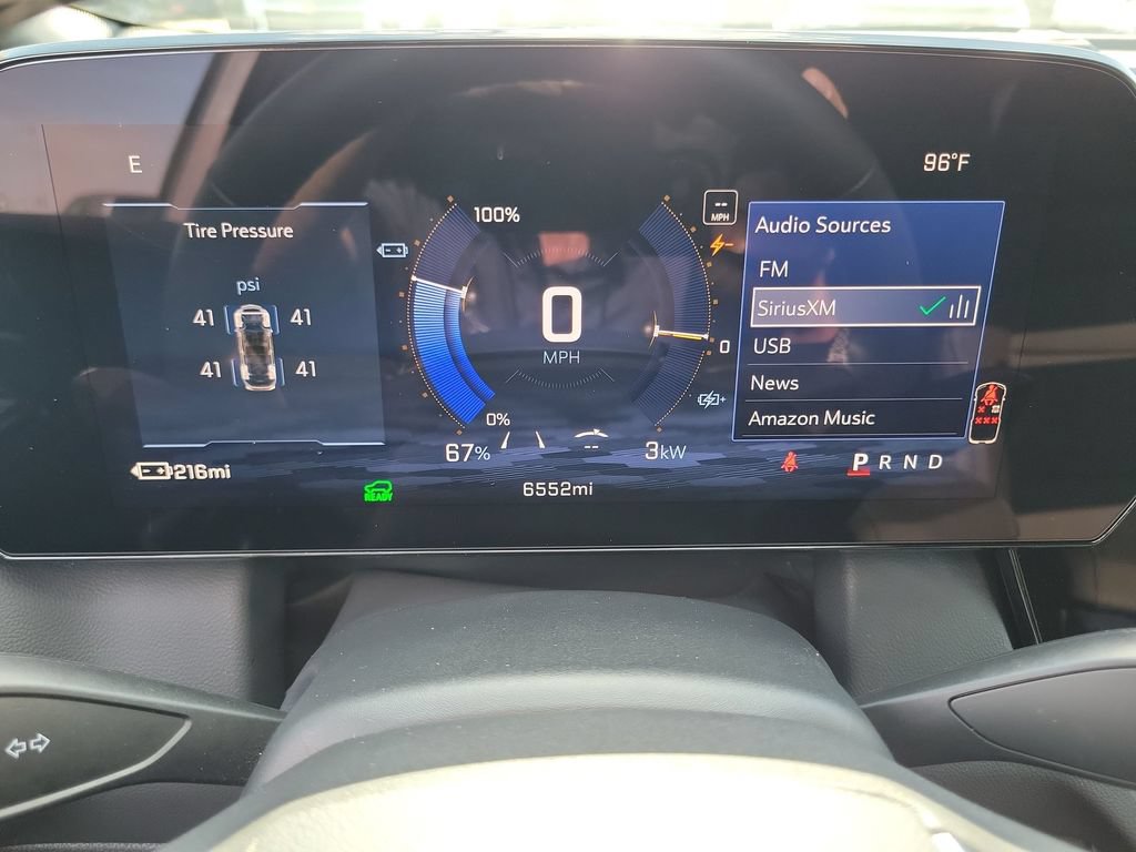 Used 2026 Chevrolet Equinox EV LT FWD image 12