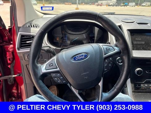 Used 2016 Ford Edge SEL w/ Equipment Group 201A AWD/4WD image 13