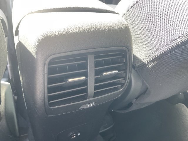 Used 2021 Ford Escape SE w/ SE Sport Appearance Package FWD image 21