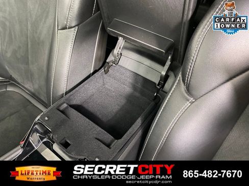 Used 2023 Jeep Grand Cherokee L Laredo AWD/4WD image 24