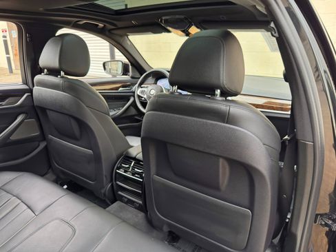 Used 2019 BMW 540i xDrive w/ M Sport Package AWD/4WD image 39