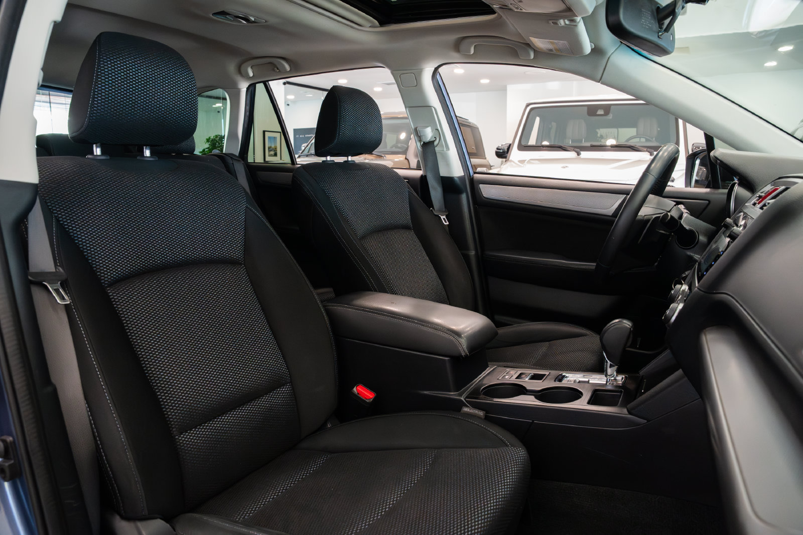 Used 2015 Subaru Outback 2.5i Premium AWD/4WD image 23