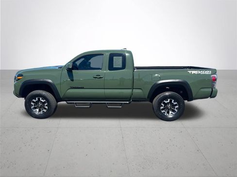 Used 2021 Toyota Tacoma TRD Off-Road w/ TRD Premium Off Road Package AWD/4WD image 10