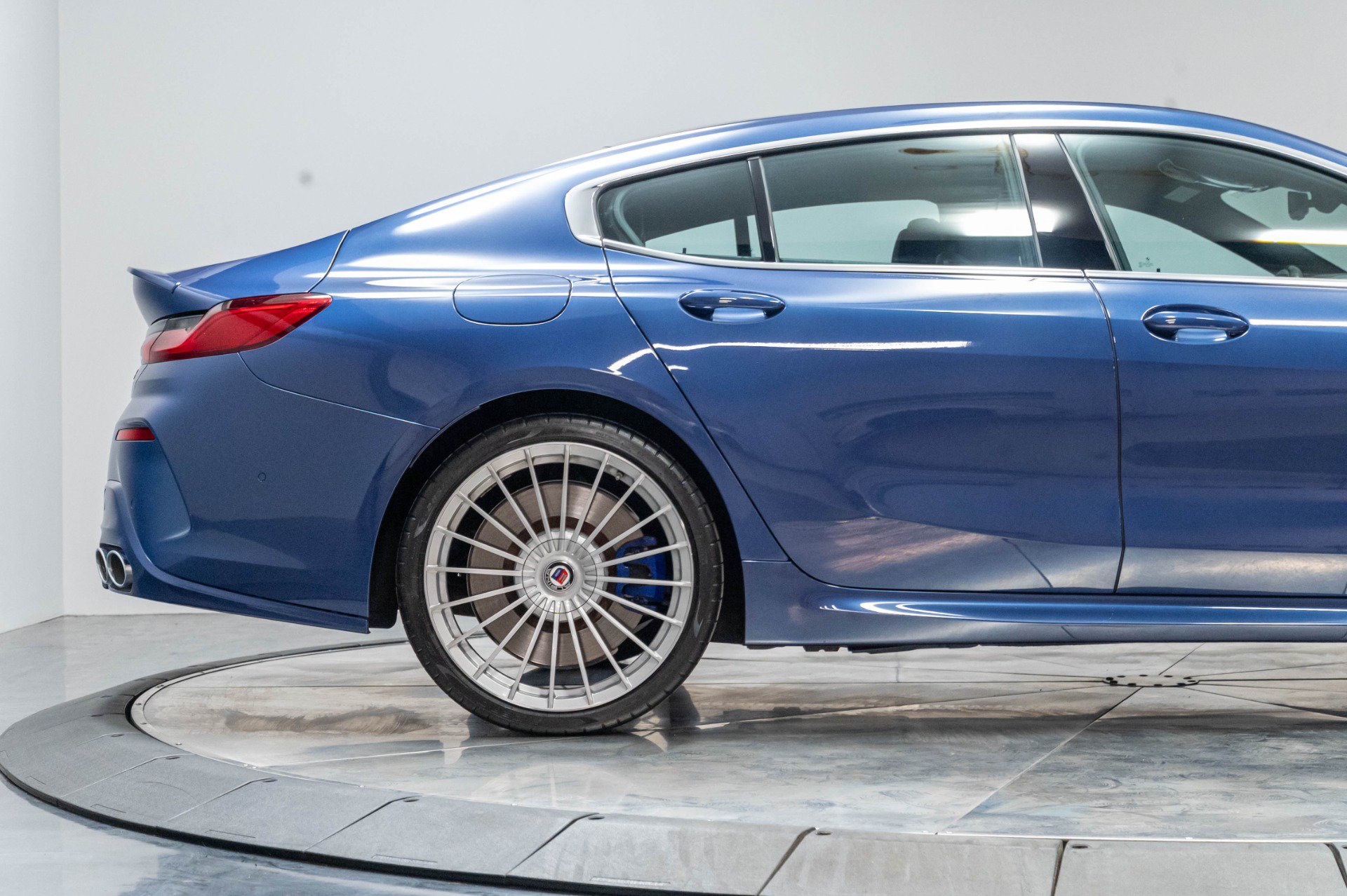 Used 2023 BMW ALPINA B8 xDrive Gran Coupe AWD/4WD image 33