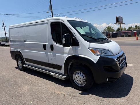 Used 2025 RAM ProMaster 2500 w/ U-Haul Equipment Group FWD image 2