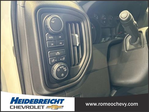 Certified 2024 Chevrolet Silverado 1500 Custom Trail Boss AWD/4WD image 31