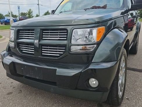 Used 2010 Dodge Nitro Detonator AWD/4WD image 2