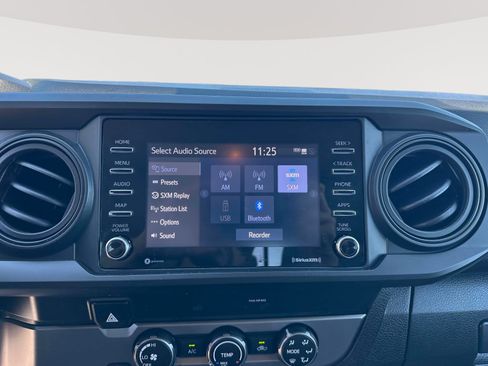Used 2022 Toyota Tacoma SR w/ SR Convenience Package RWD image 10