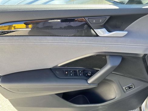 New 2026 Volkswagen Tiguan SE image 12