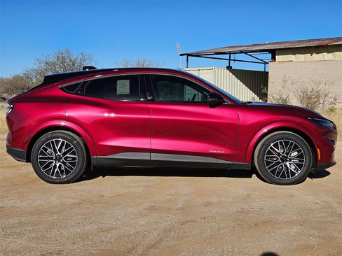 New 2025 Ford Mustang Mach-E Premium image 4