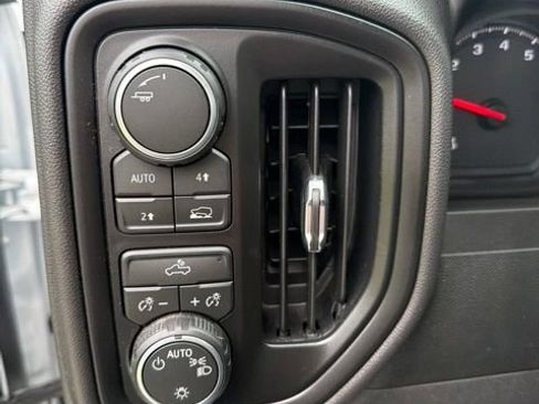 Used 2026 Chevrolet Silverado 1500 W/T w/ WT Value Package AWD/4WD image 17