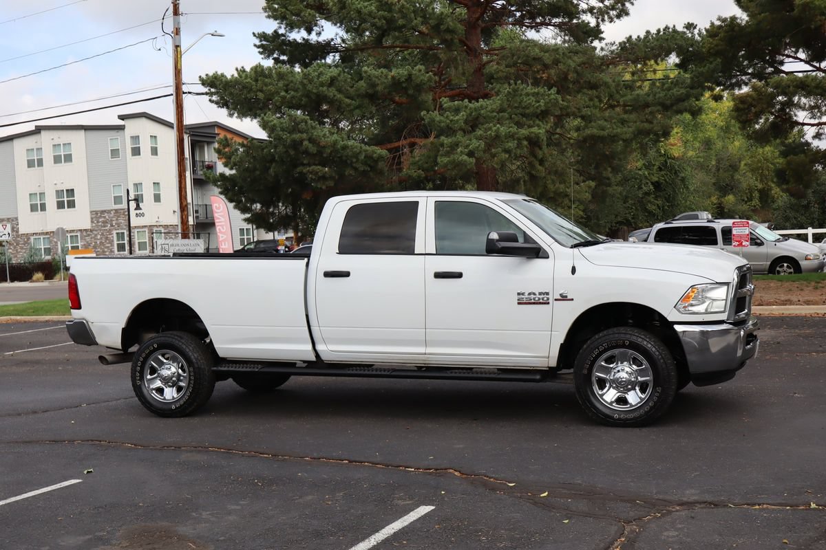 Used 2018 RAM 2500 Tradesman w/ Chrome Appearance Group AWD/4WD image 2